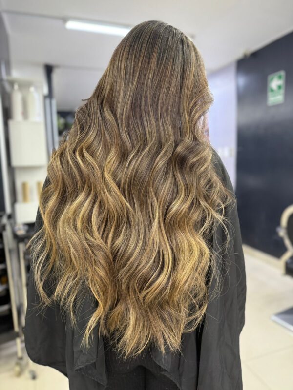 Balayage miel de espalda